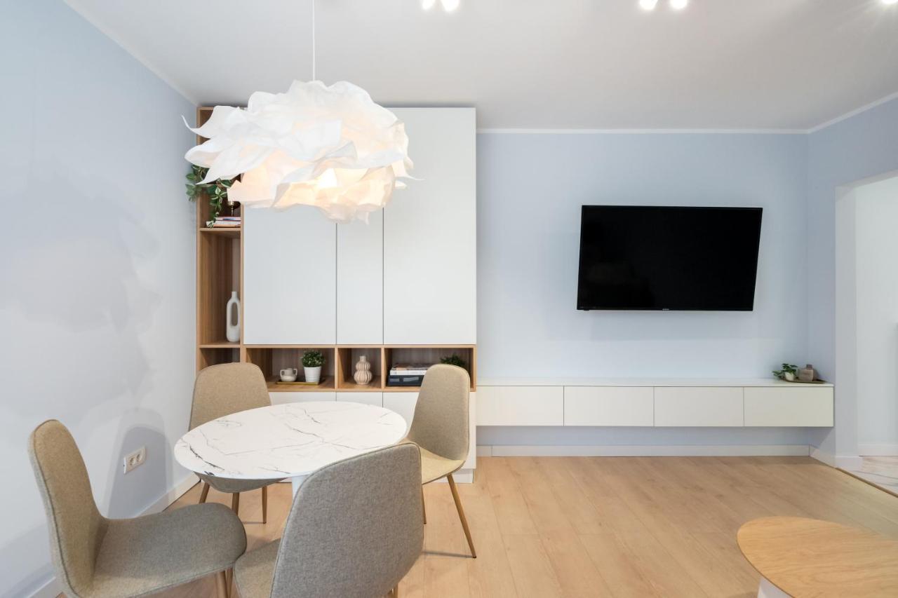 Candy Land Downtown Apartment 布加勒斯特 外观 照片